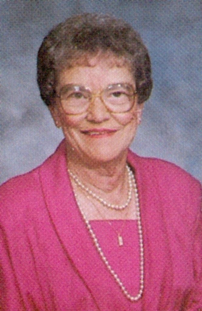Hazel Yarbrough Loebe Profile Photo