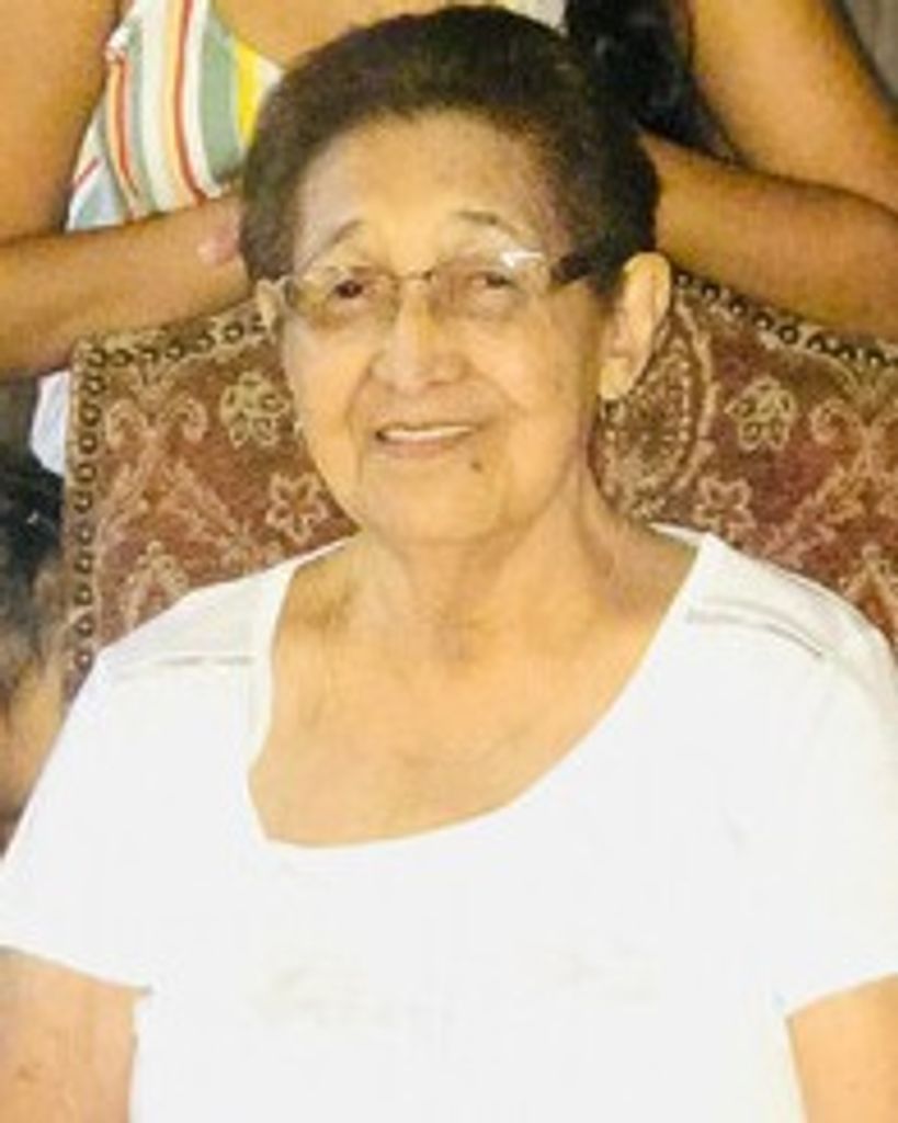 Esperanza V. Olvedo Profile Photo