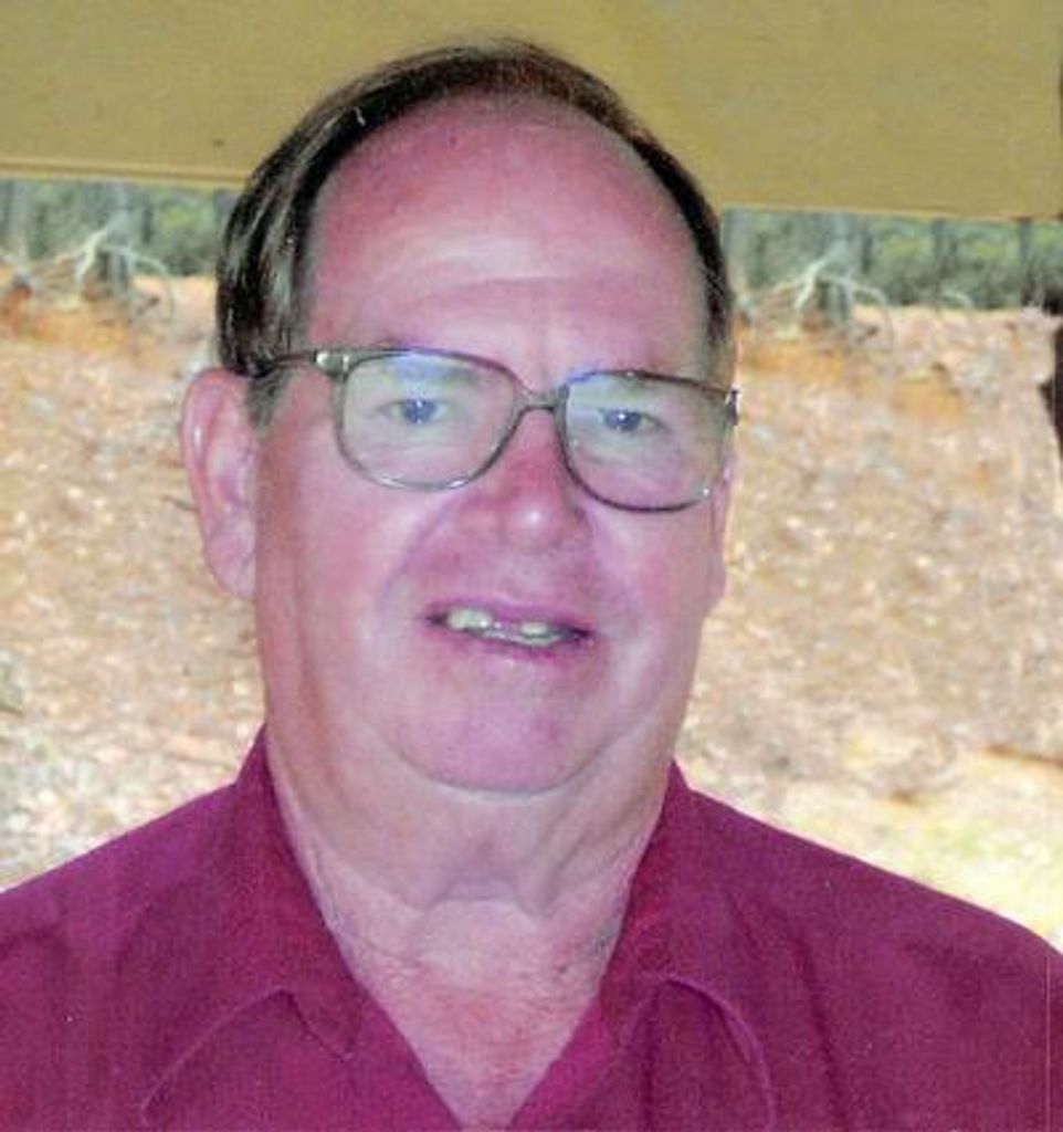 Carlos "Gene" Eugene Smith Profile Photo