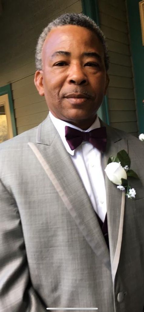 Mr. Bennie Lee Hamilton Profile Photo