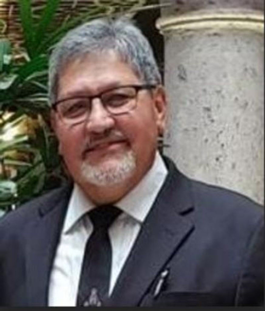 Simon Lua-Diaz Profile Photo