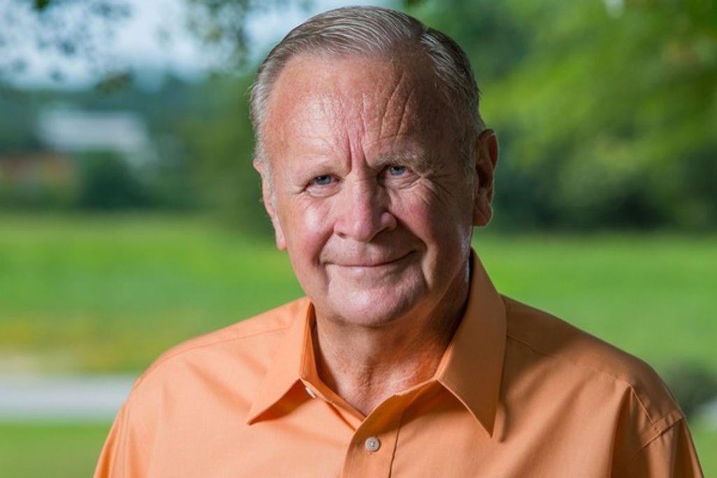 Clifford Norris Mcleod Profile Photo