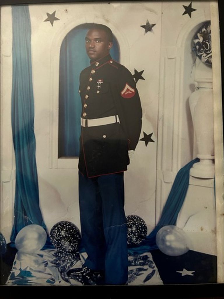 Brandon Carl Hall Profile Photo