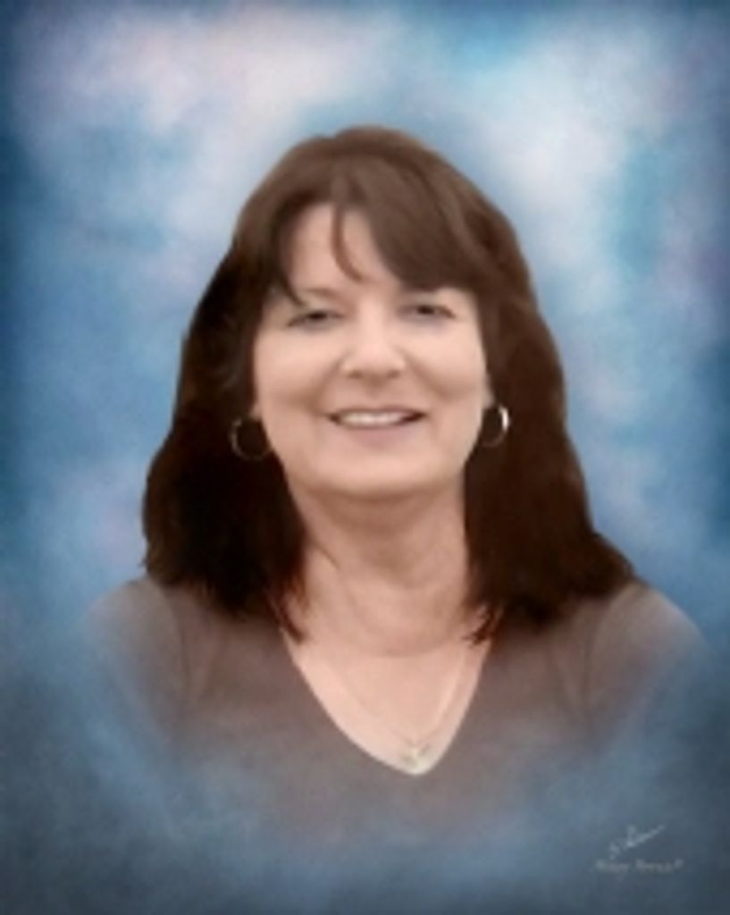Lois Charles