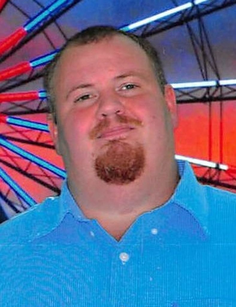 Kyle Deon Lambert Profile Photo