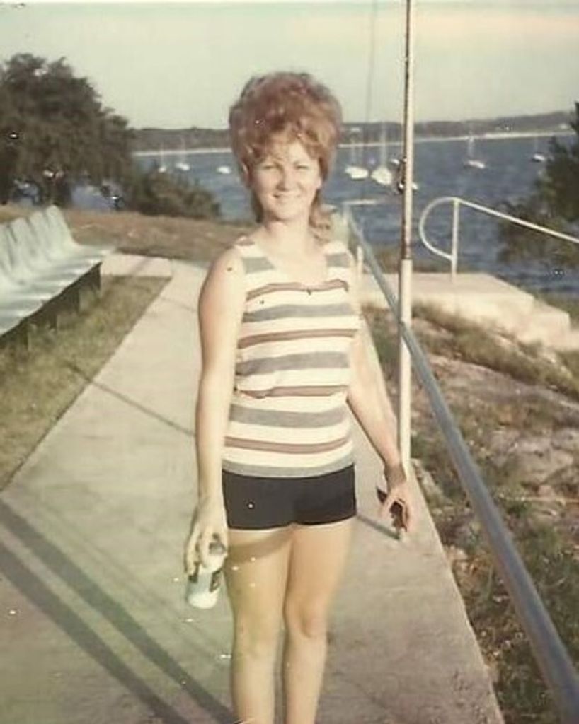 Nelda Elaine Curry Profile Photo