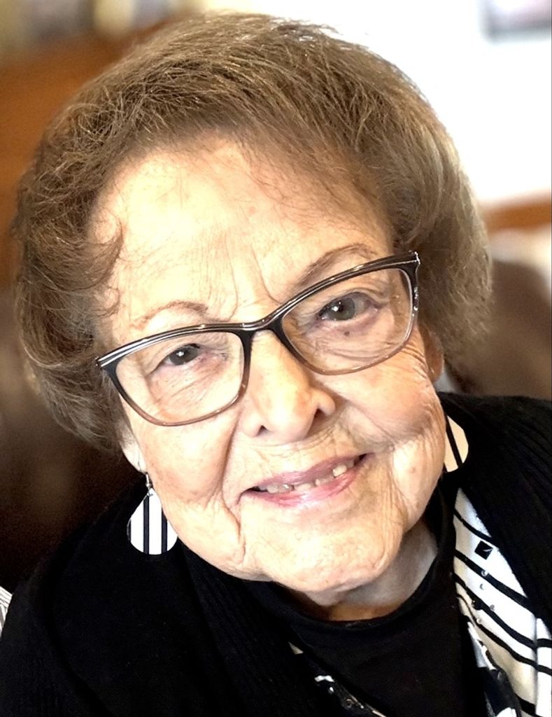 Coral "Coco" Myers Profile Photo