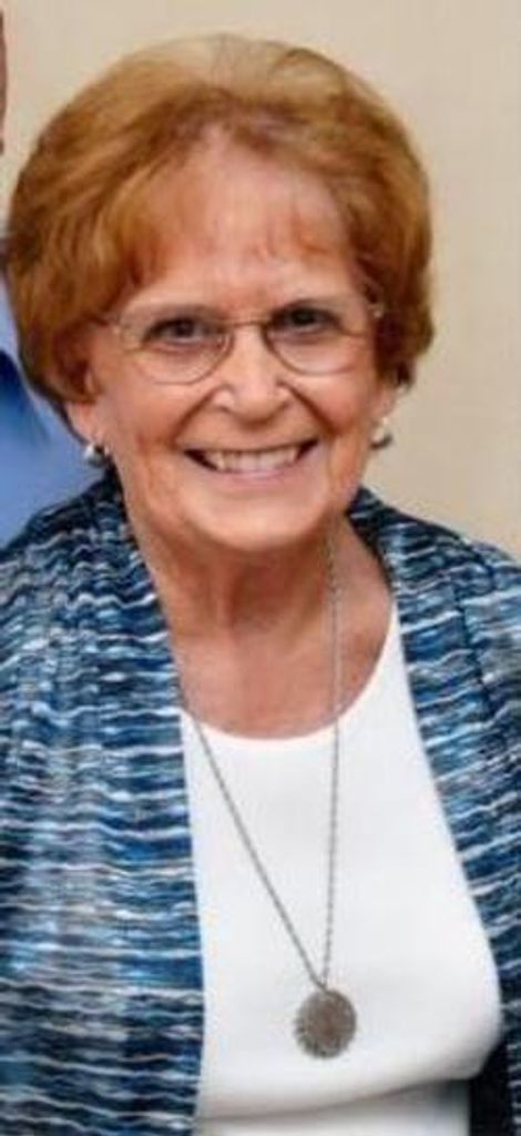 Joan Huggins Elliott Profile Photo