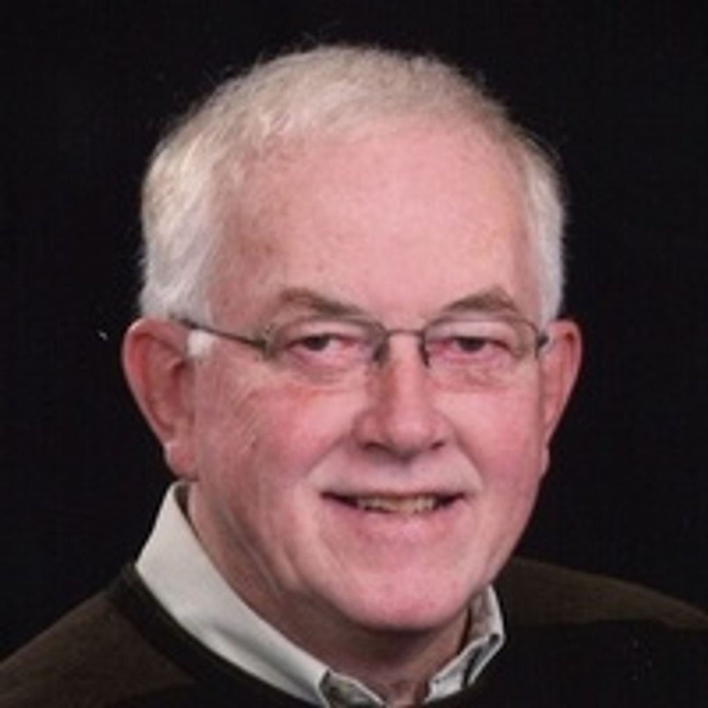 Thomas "Tom" John Stearns