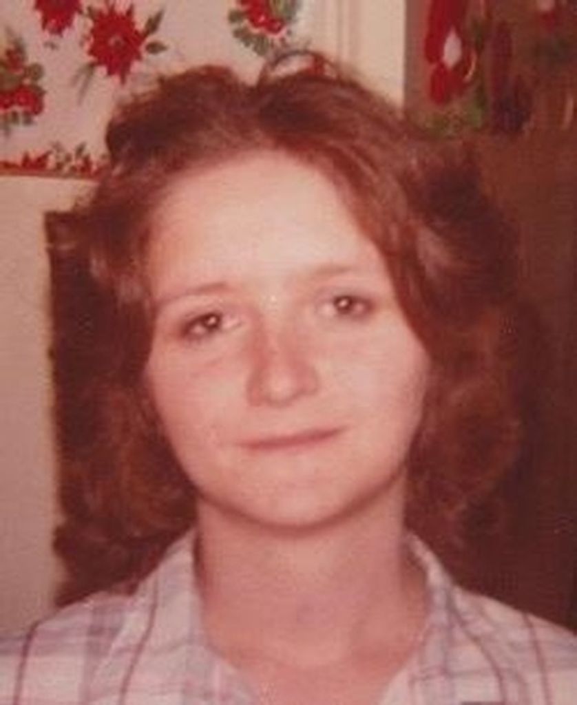 Carolyn Cummins Profile Photo