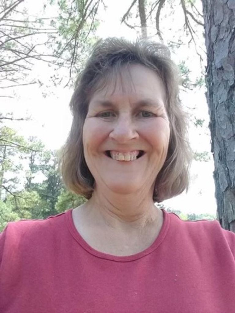Anita Thompson Hodge Profile Photo