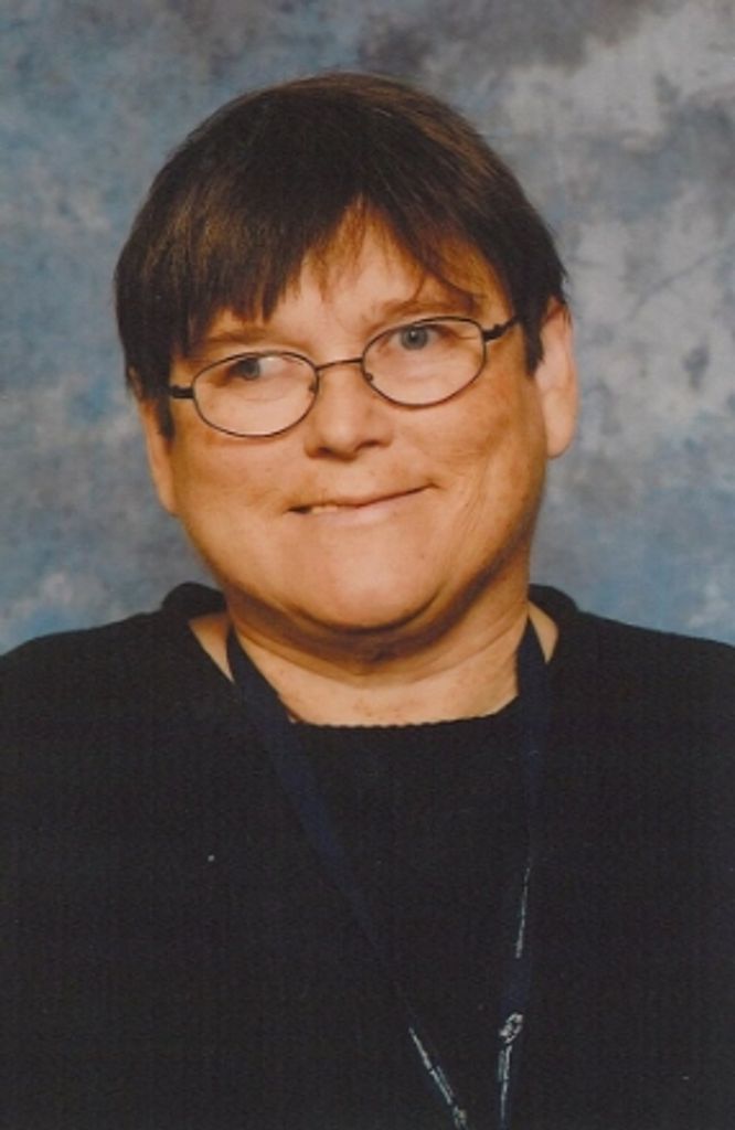 Carolyn Loecker