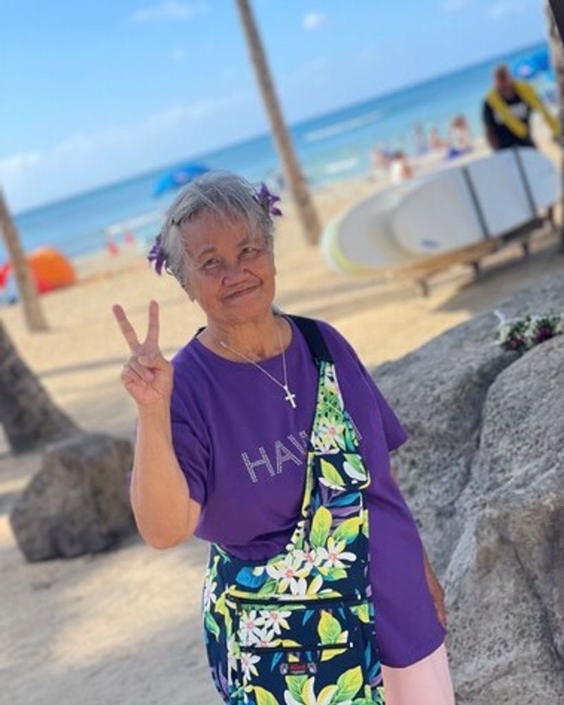 Elisa "Apo" Howard Profile Photo