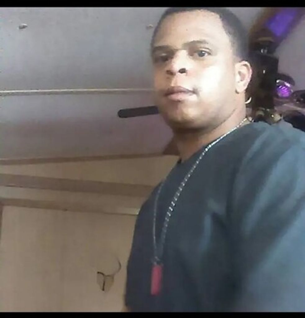 Calvon Estmond Jones