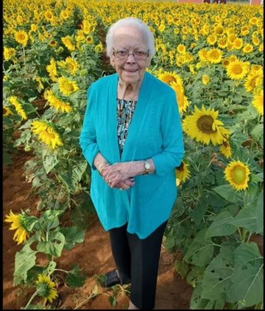Peggy Lou Dunn Profile Photo