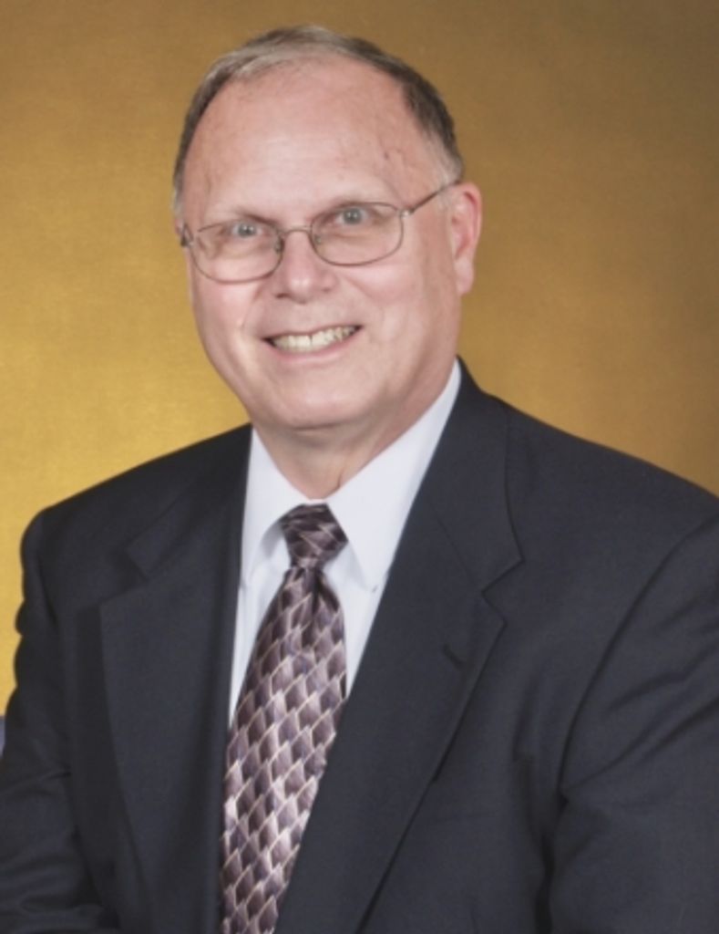 Neil Lewis Horn Profile Photo