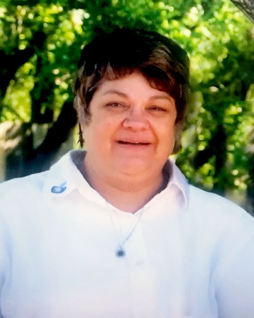 Gwen Diane (Edwards)  Wickham Profile Photo