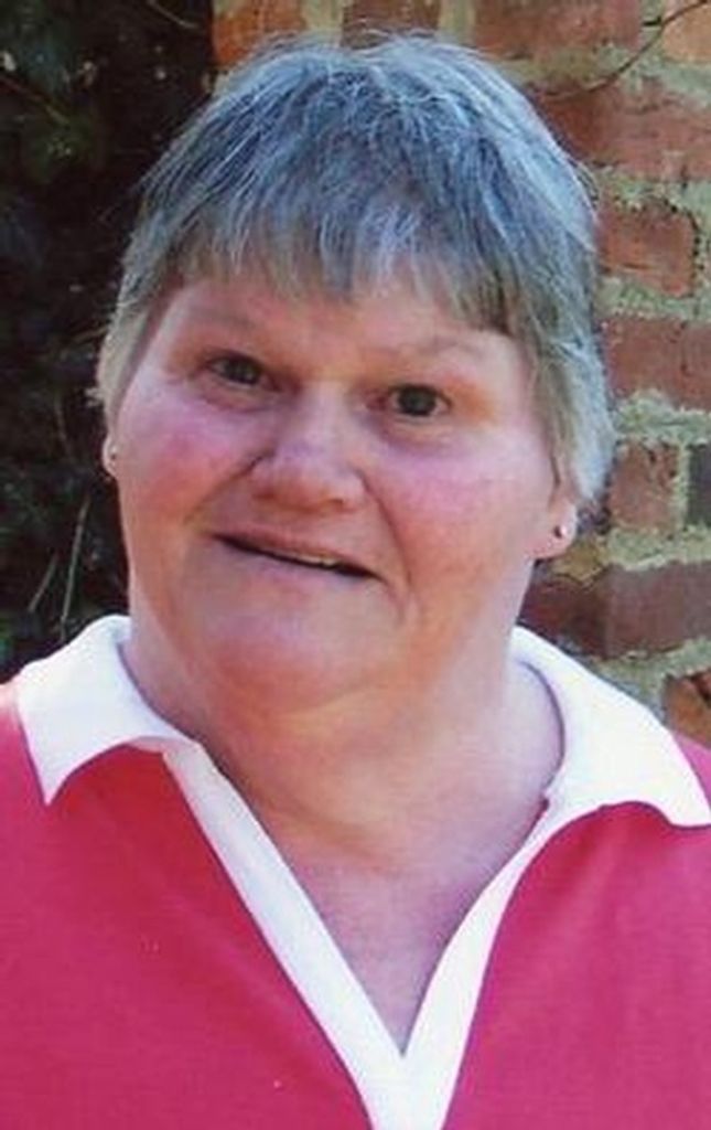 Lucinda Deanne Calvert