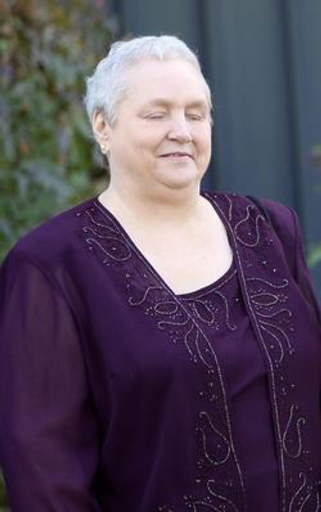 Debra Kelly Profile Photo