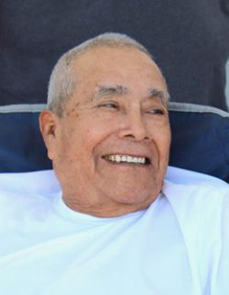 Salomon Jose Corona Profile Photo