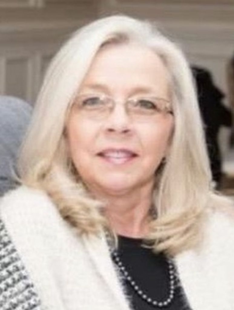Debbie Mckenzie Anderson Profile Photo