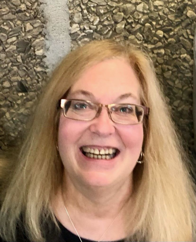 Mary Lynn "Lynn" Swanson