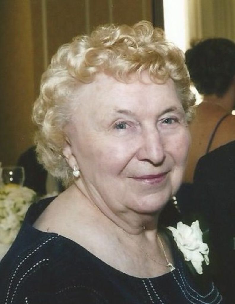 Mary "Muncha" Davis