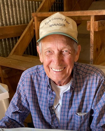 Auburn Farley Estes's obituary image