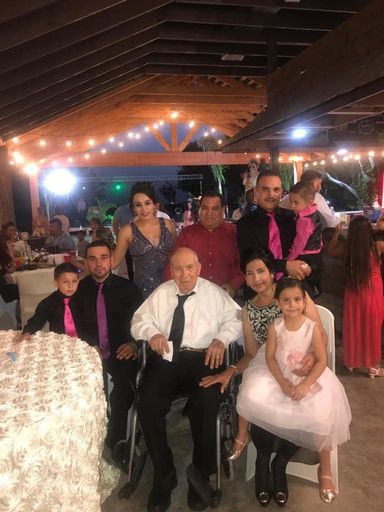 Jose C. Guajardo photo gallery thumbnail 28 of 32