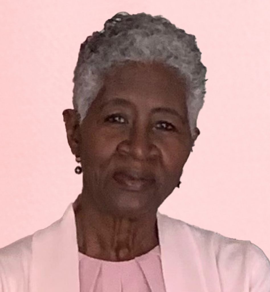 Tina Mae Hodges Profile Photo