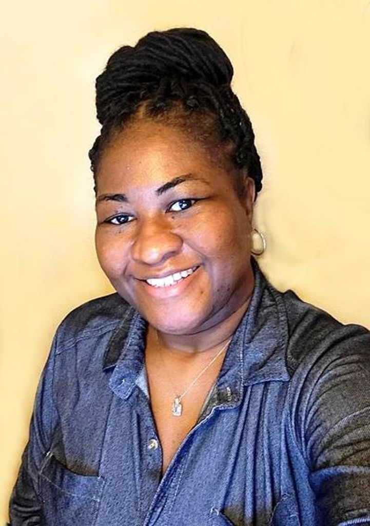 April Nicole Collins Profile Photo