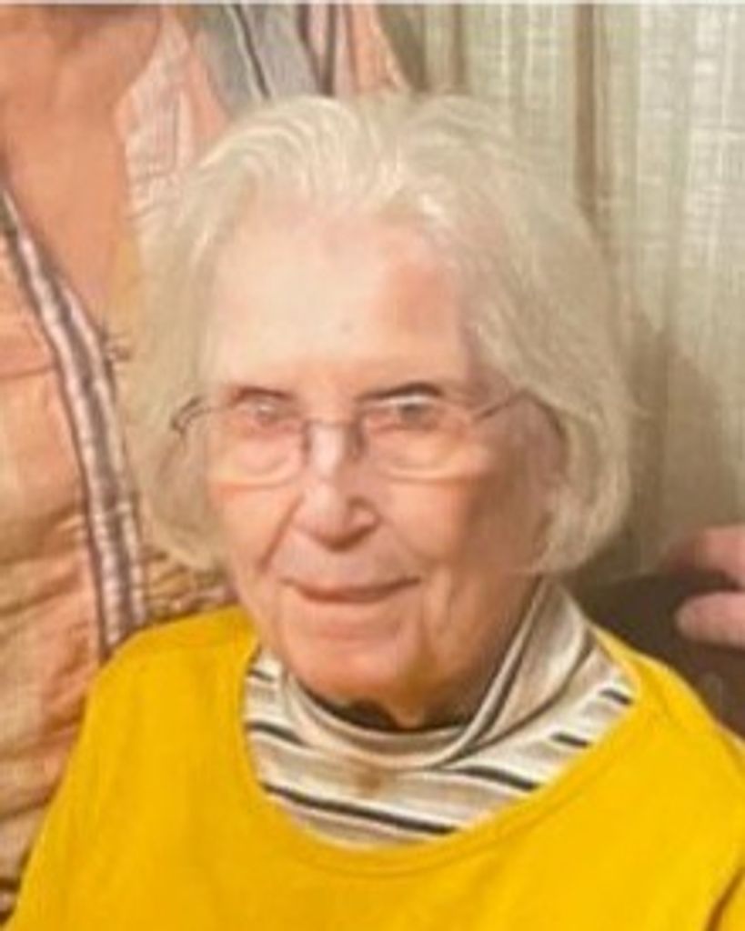 Julia Larkin Myers Profile Photo