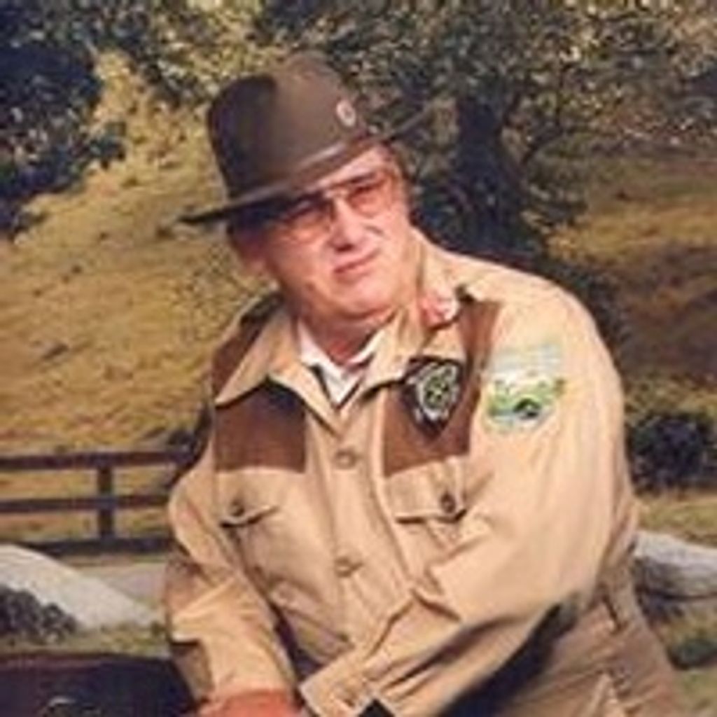 Bruce  Thomas Knodel