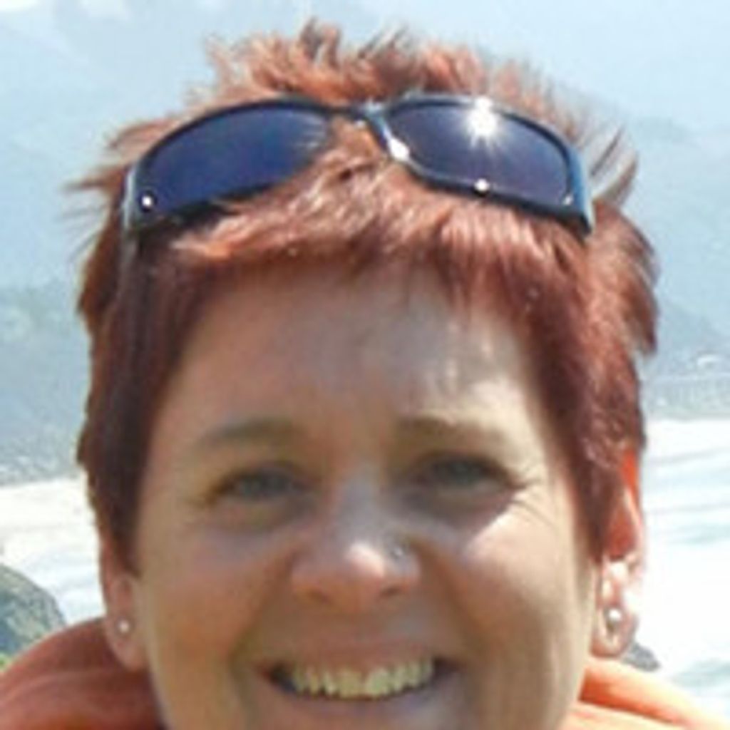 Kim M. Schnell Hansen