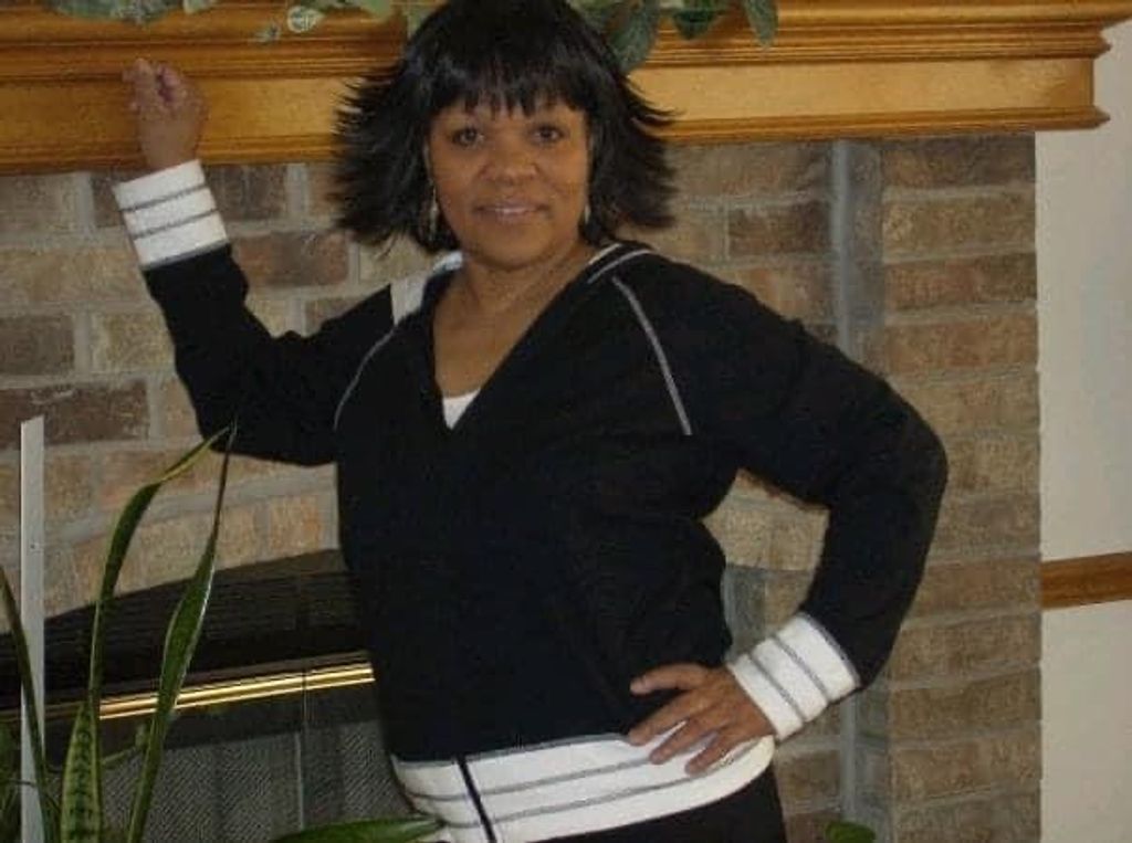 Barbara Dell Hinton