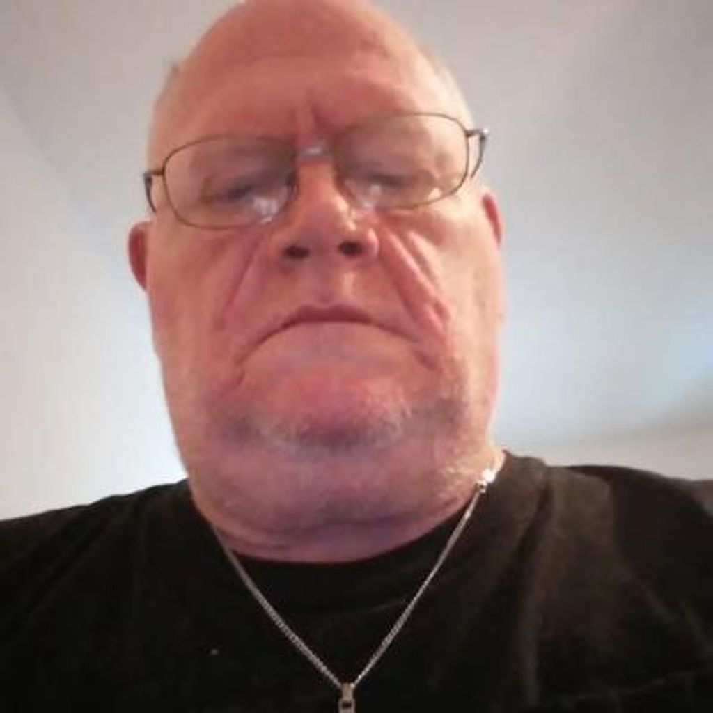 Christopher Charles Brown Profile Photo