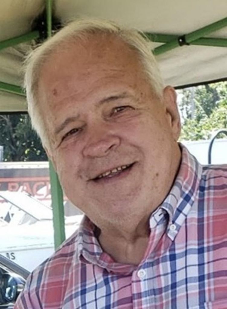 Robert Leighton Alexander Profile Photo