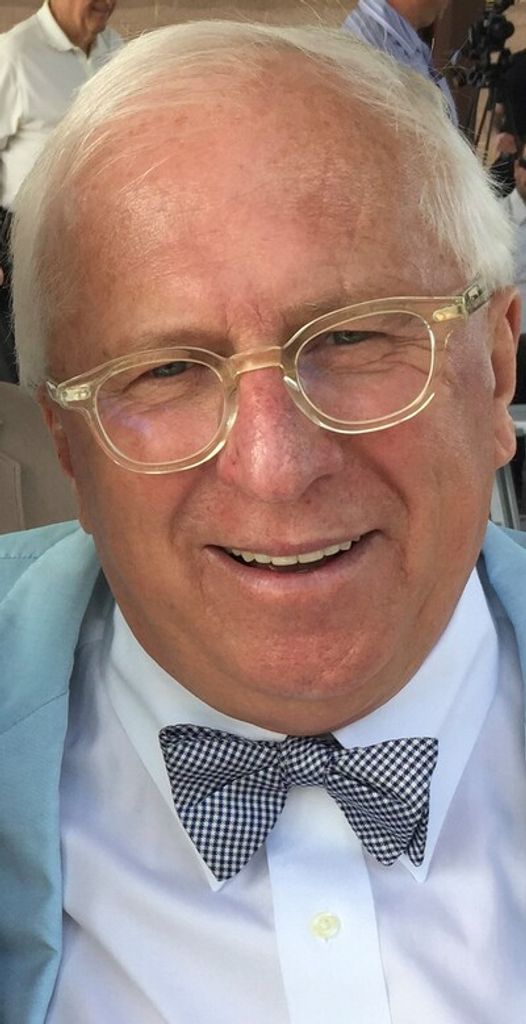 Robert "Bob" Francis Lundeen