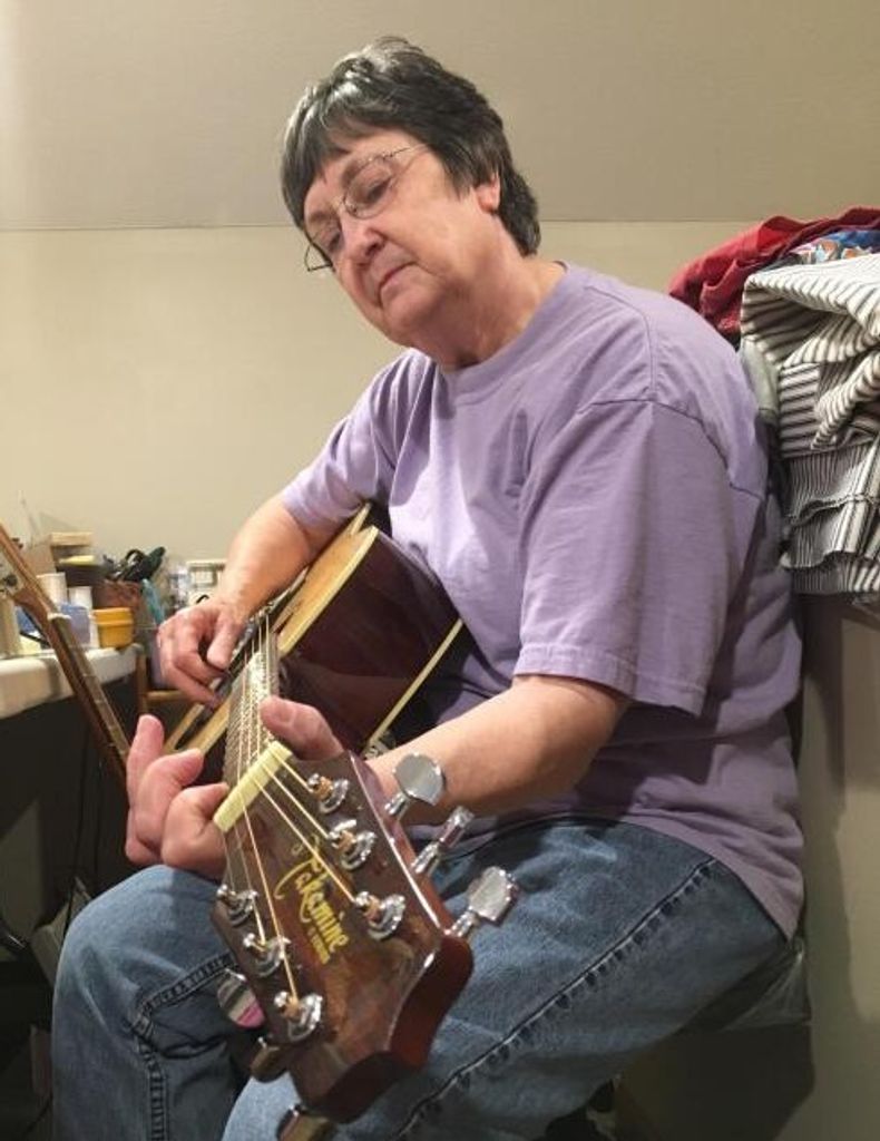 Janice Elaine Schultz