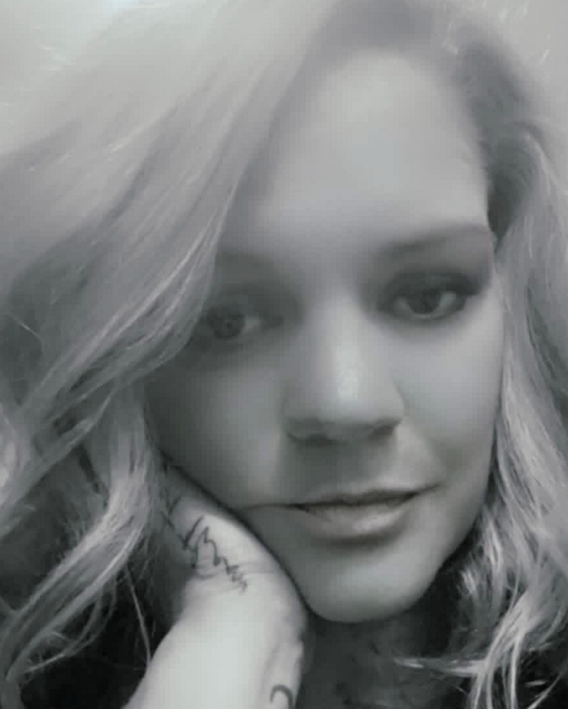 Crystal Marie Selzer Profile Photo