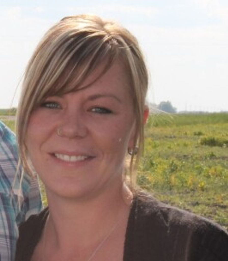 Joy Lees Profile Photo