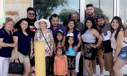 Santos Salinas photo gallery thumbnail 23 of 23