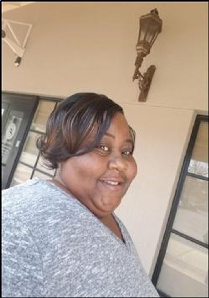 Ms. Javonti Barnes