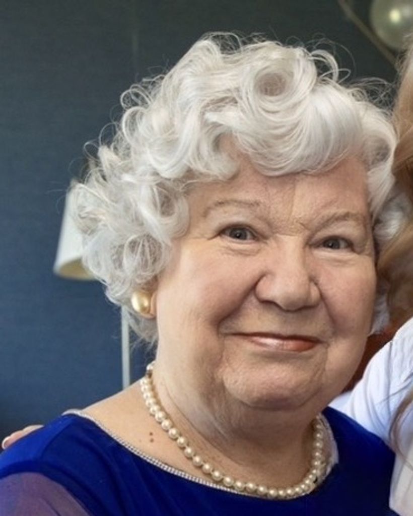 Janina Sobotko Profile Photo