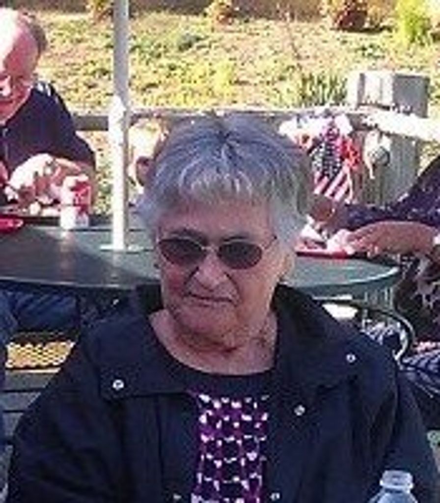 Annie Gardner Davis Profile Photo