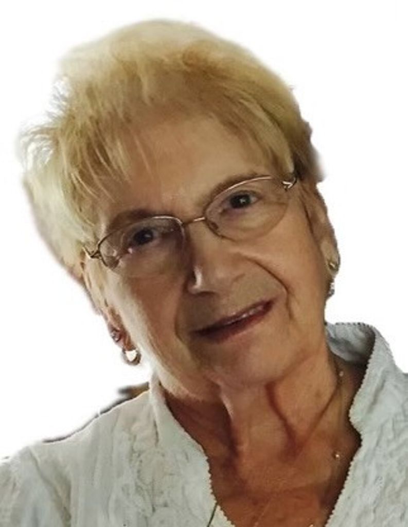 Suzanne Riva