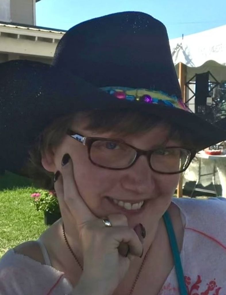 Kirsten Lynn Bish Profile Photo