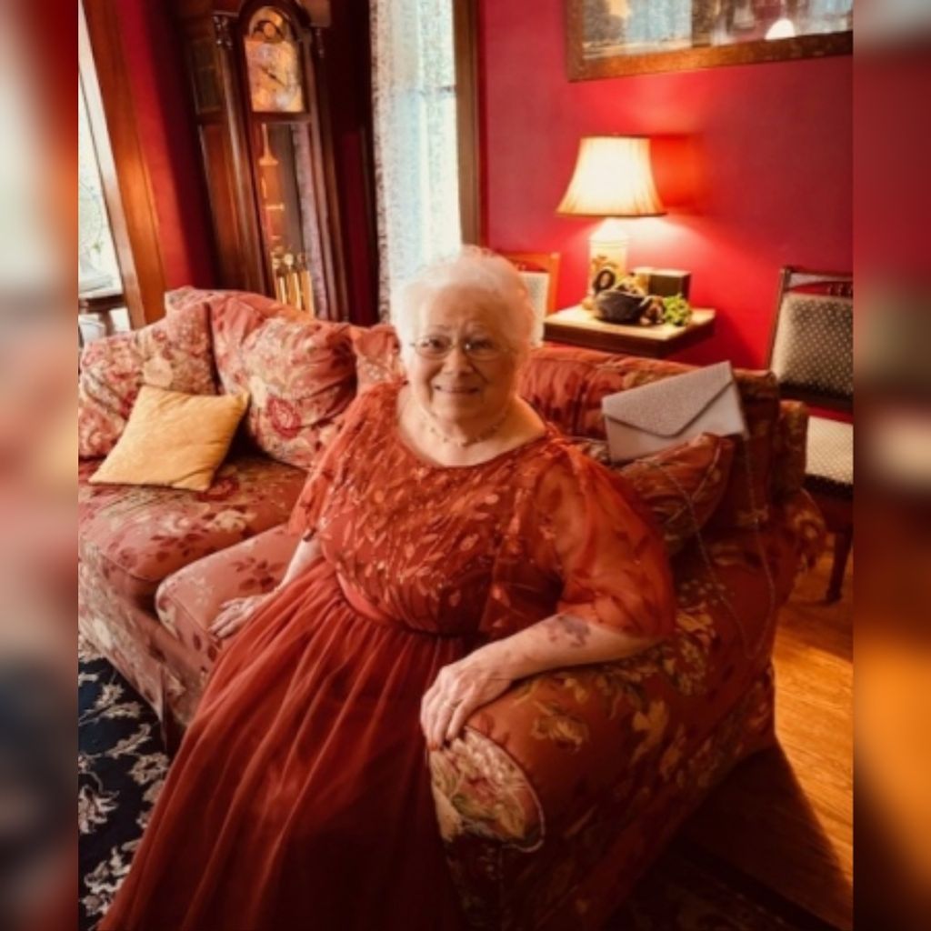 Evelyn Myrtle Britt Profile Photo