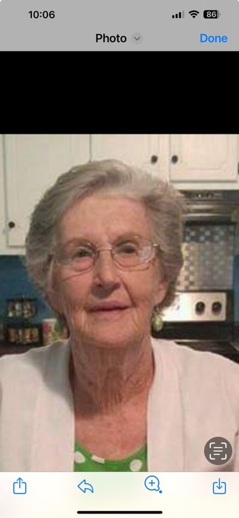 Elowayne Tucker Jones Profile Photo
