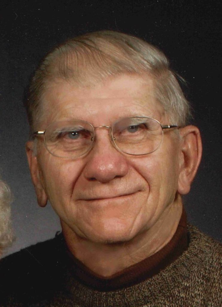 Gifford "Bud" Axdahl